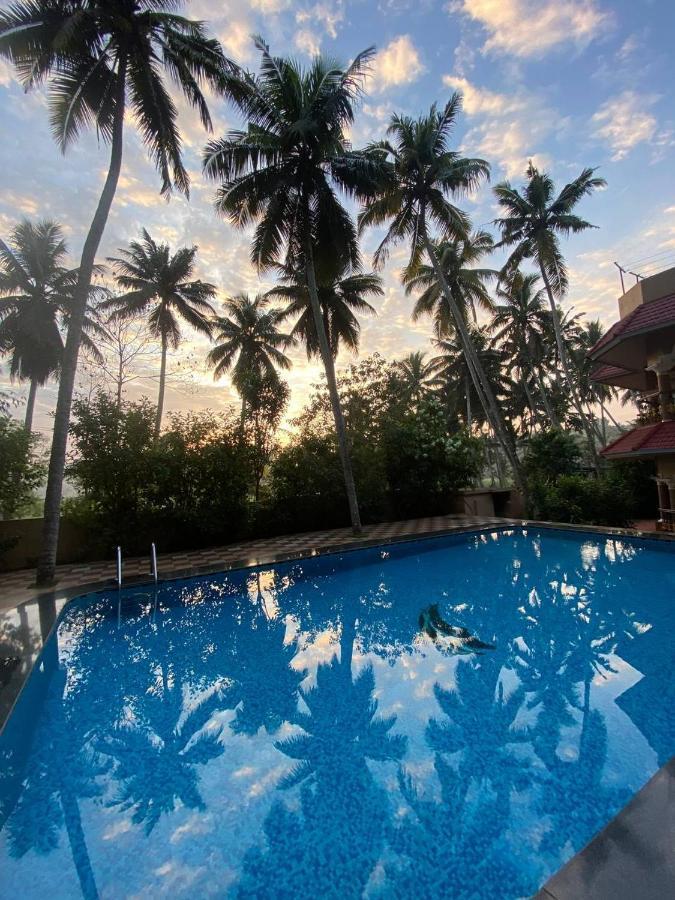 كوفالام Ganesh Ayurveda Holiday Home Bed And Breakfast المظهر الخارجي الصورة