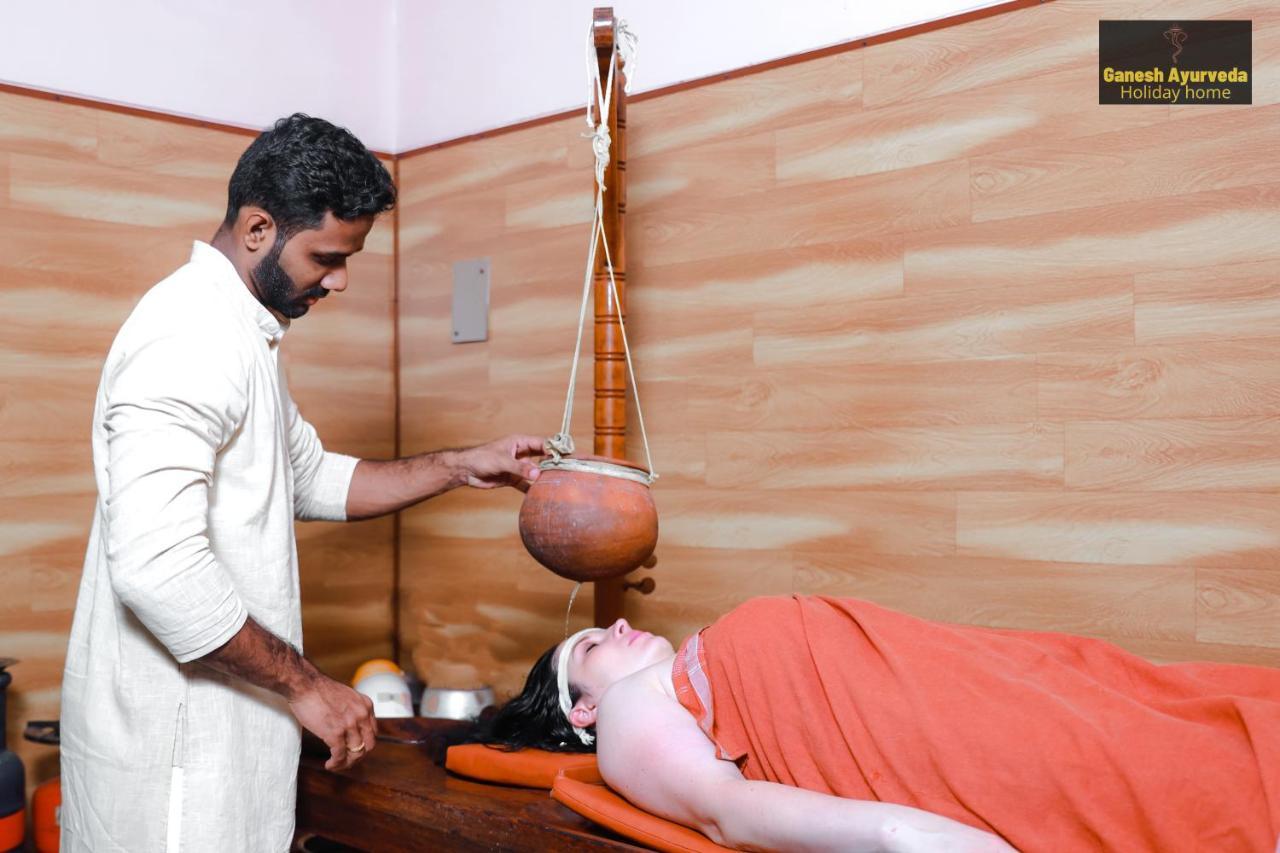 كوفالام Ganesh Ayurveda Holiday Home Bed And Breakfast المظهر الخارجي الصورة