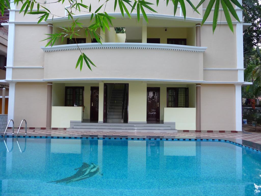 كوفالام Ganesh Ayurveda Holiday Home Bed And Breakfast المظهر الخارجي الصورة