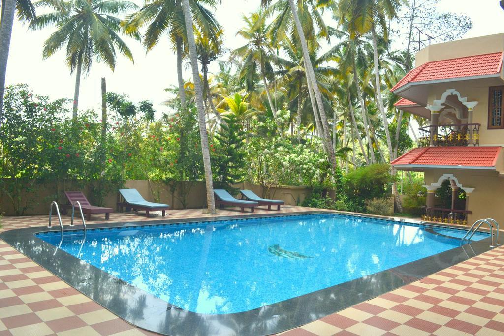 كوفالام Ganesh Ayurveda Holiday Home Bed And Breakfast المظهر الخارجي الصورة